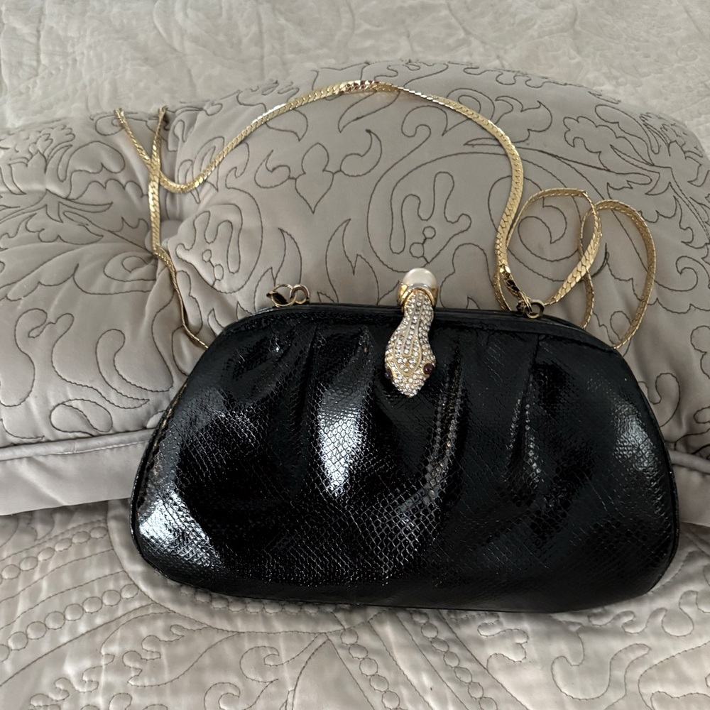 Ashneil vintage clutch evening bag black with snake clasp
